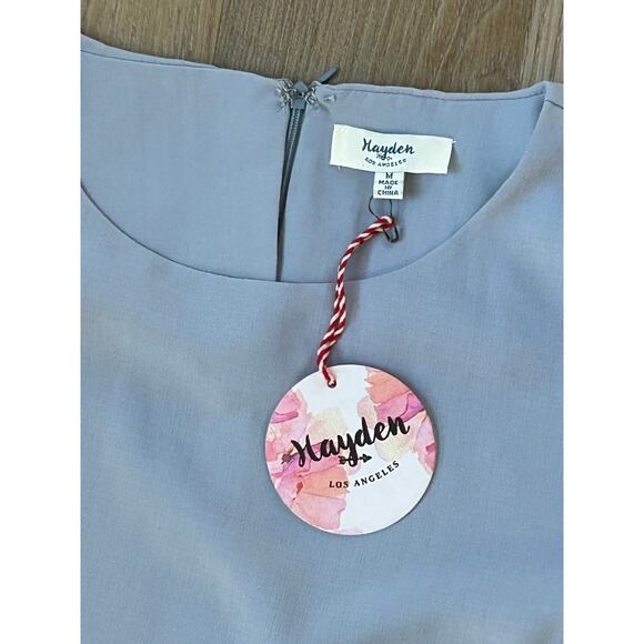 Hayden Los Angeles Back Zip Blouse in Blue and Pink Size M - Picture 3 of 6